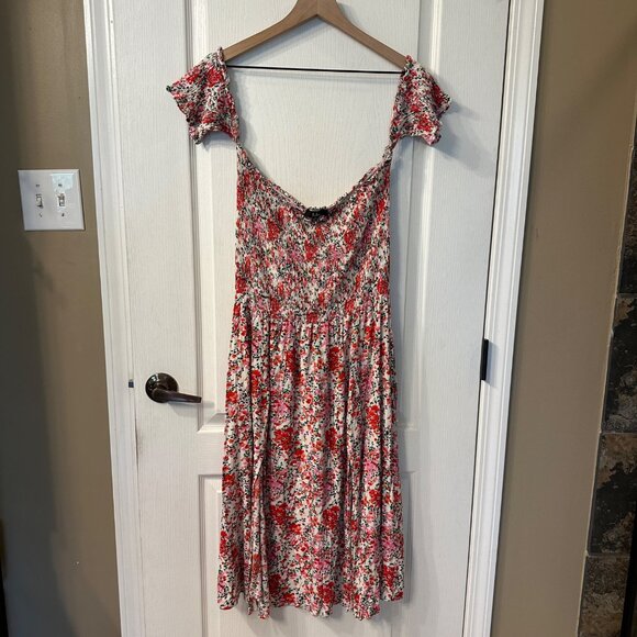 Lulus | XL View From The Meadow Cream Floral Print Off Shoulder Dress Smocked - Picture 3 of 11